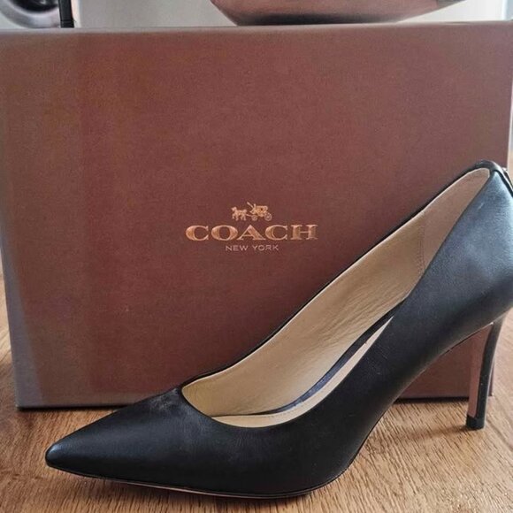 Coach heels - Picture 1 of 5